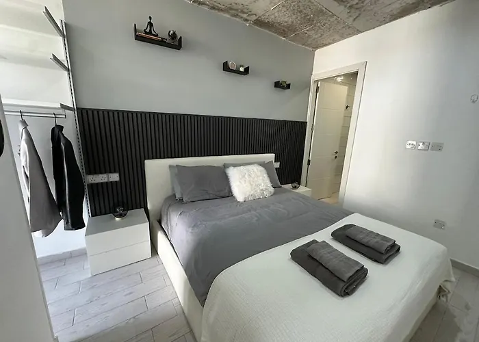 Paceville - 3a - Stylish 2br Centre 아파트 *