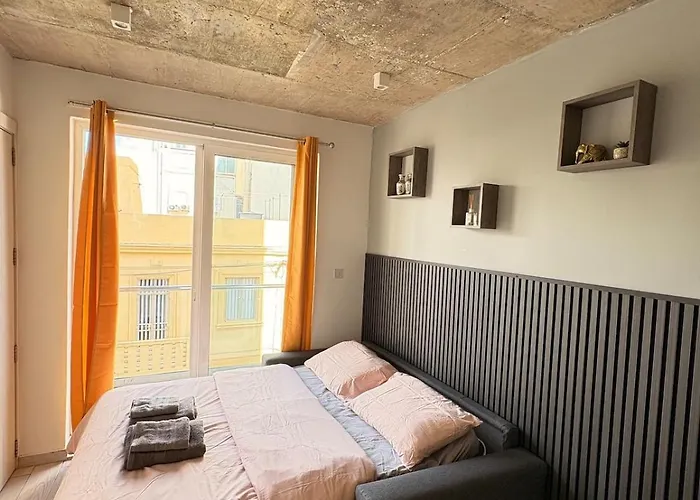 Paceville - 3a - Stylish 2br Centre * Saint Julian's